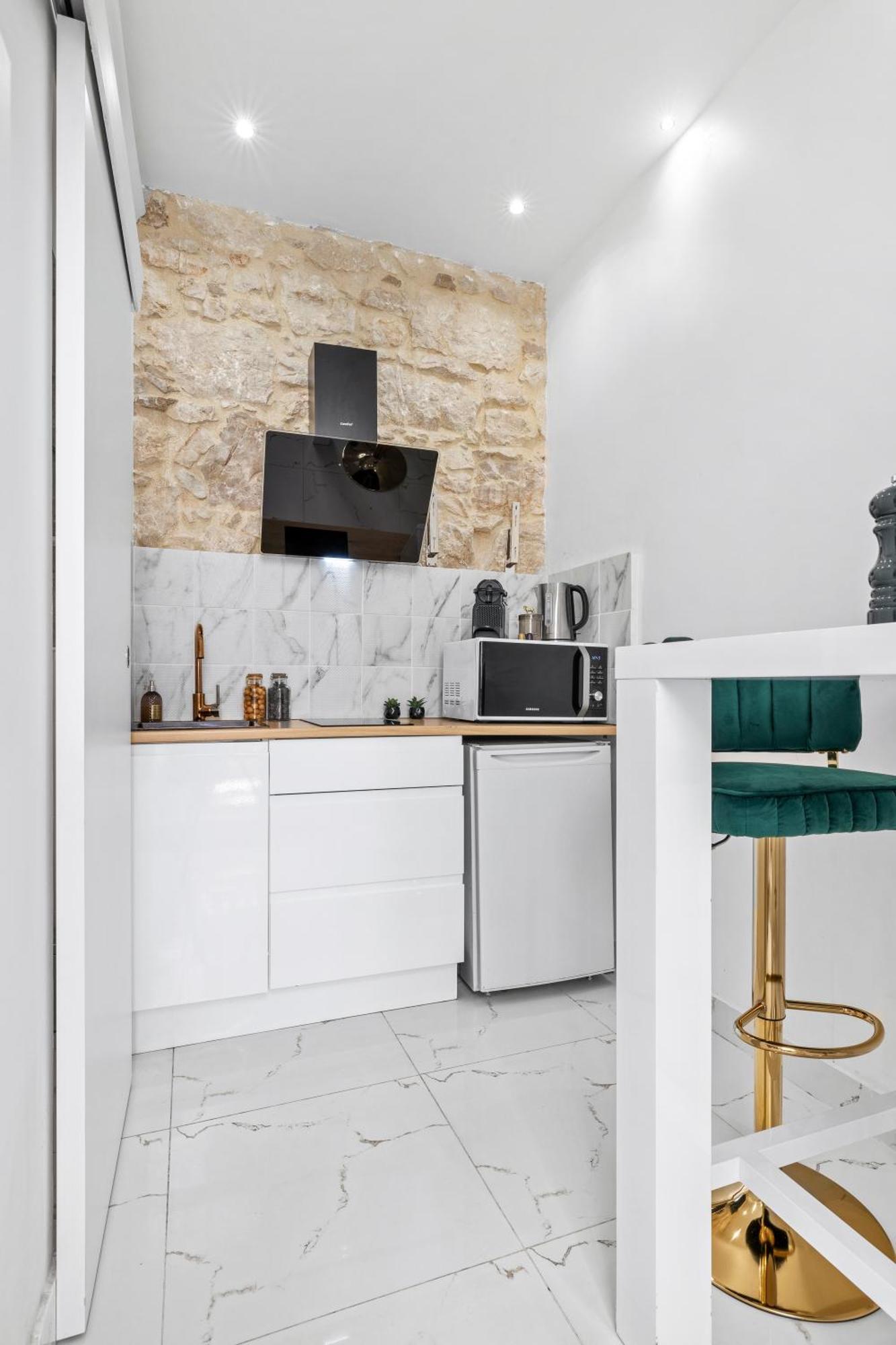 2 Rooms - Hyper Centre - Air-Conditioned - Terrace - Quiet - Tramway - Equipped Kitchen - Wifi Niza Exterior foto